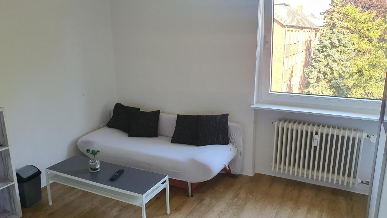 Privatzimmer In St. Juergen, Gute Anbindung Zentral Lubeck Exterior photo
